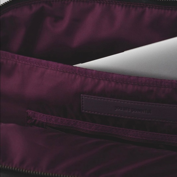 Lululemon Yin Time Bag - Black - Picture 4 of 4